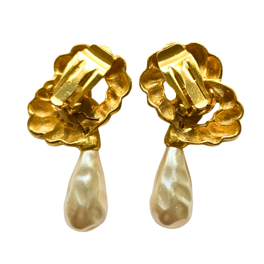 Vintage Gold Knotted & Teardrop Pearl Clip-On Earrings