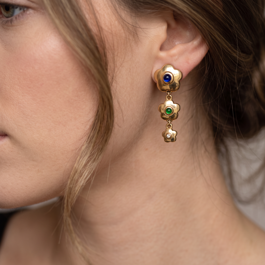 Vintage 90s Gold Flower Chain Dangle Earrings