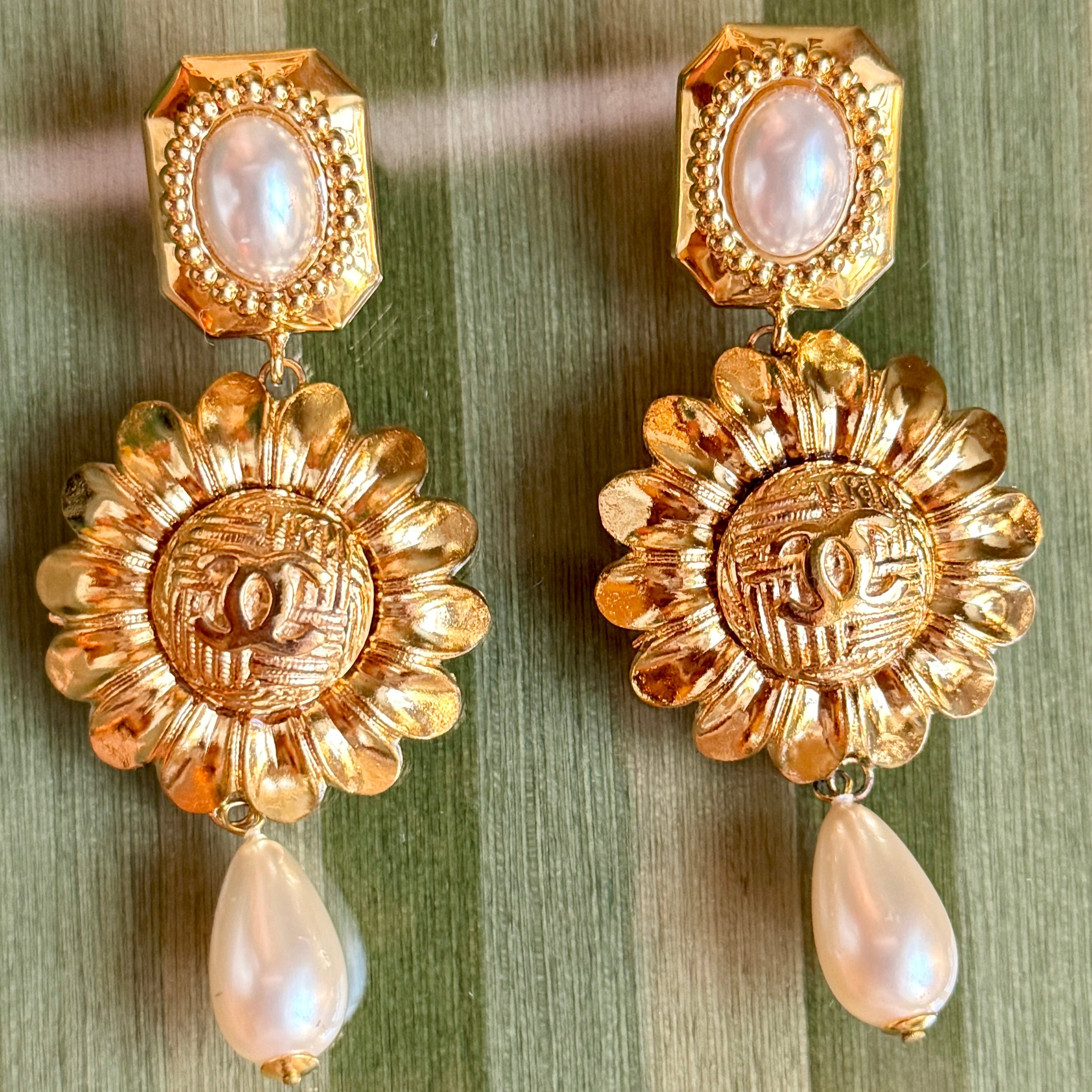 Vintage Chanel Button Flower Pearl Drop Earrings