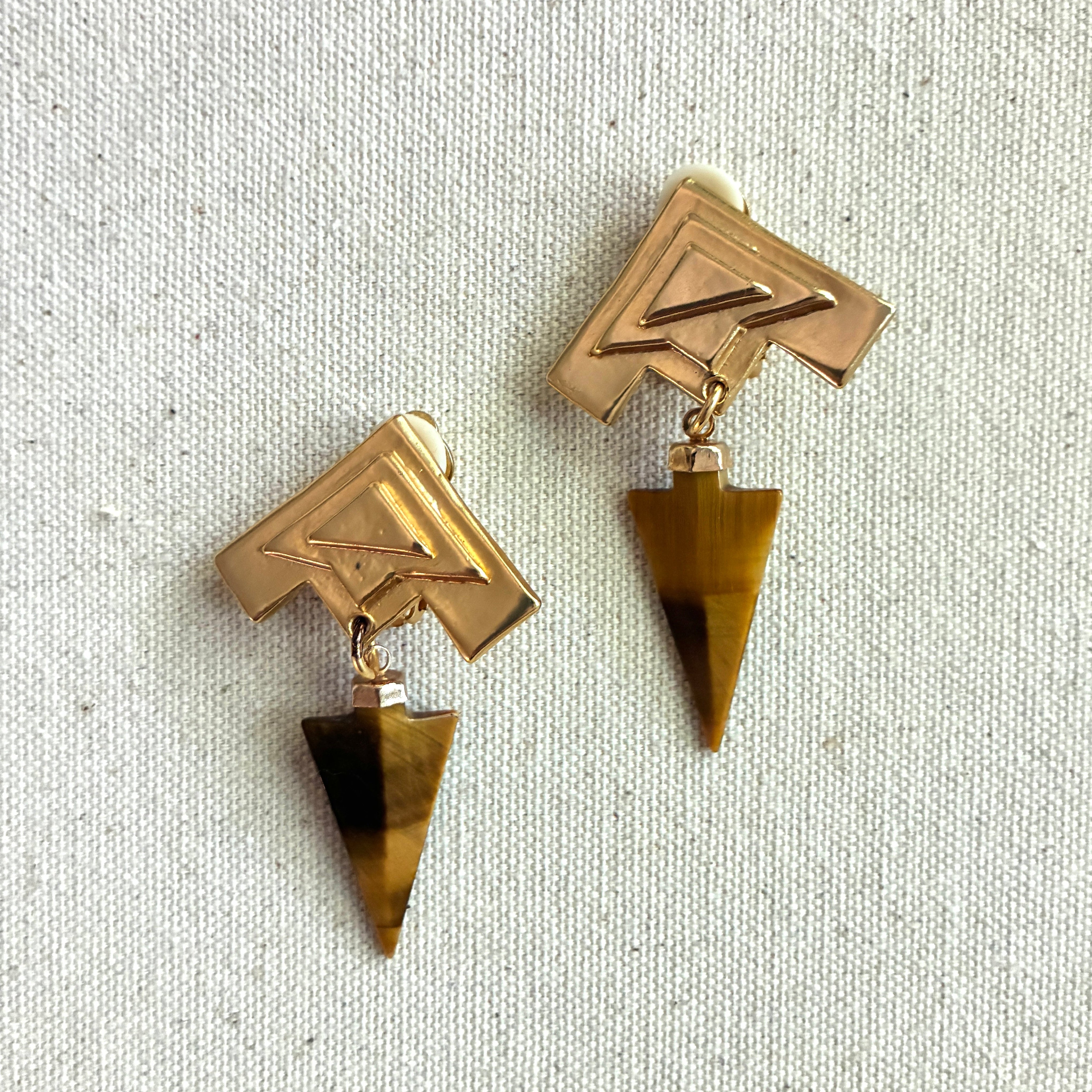 Vintage 80s Tigers Eye Arrow Point Earrings
