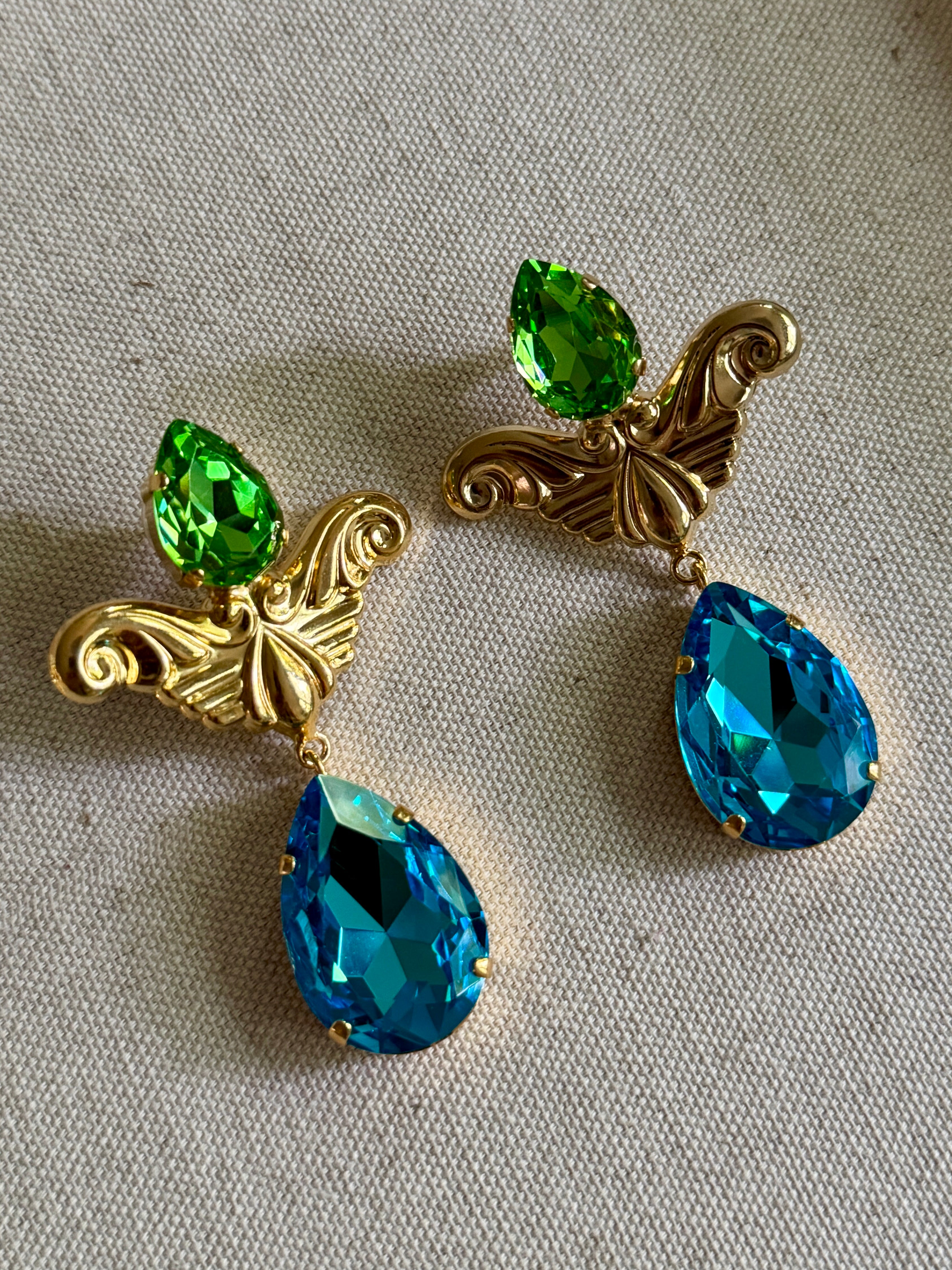 Juliette Aqua Earrings