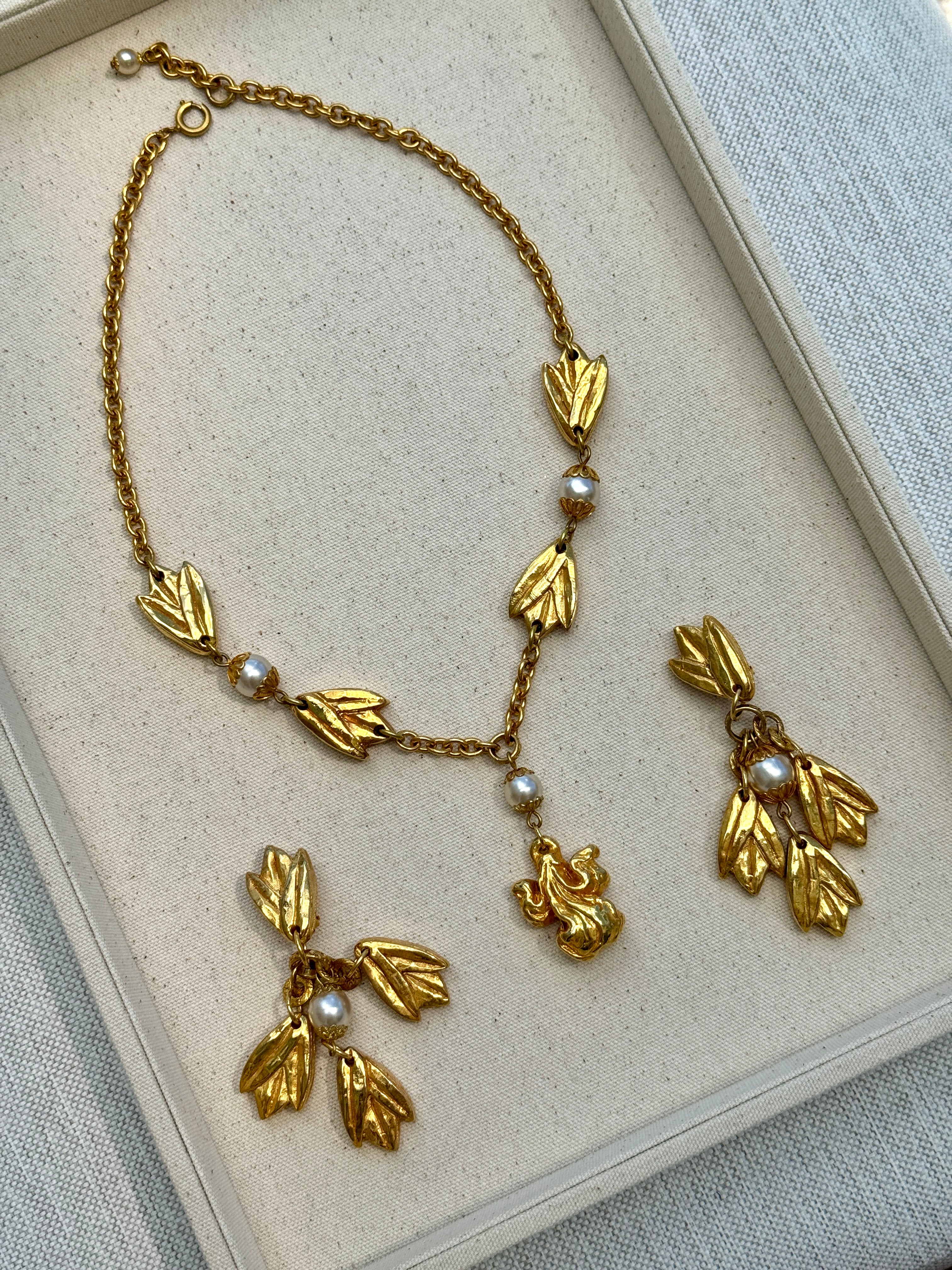 Vintage Designer Chantal De Kerouartz Gilt & Pearl Leaf Earrings