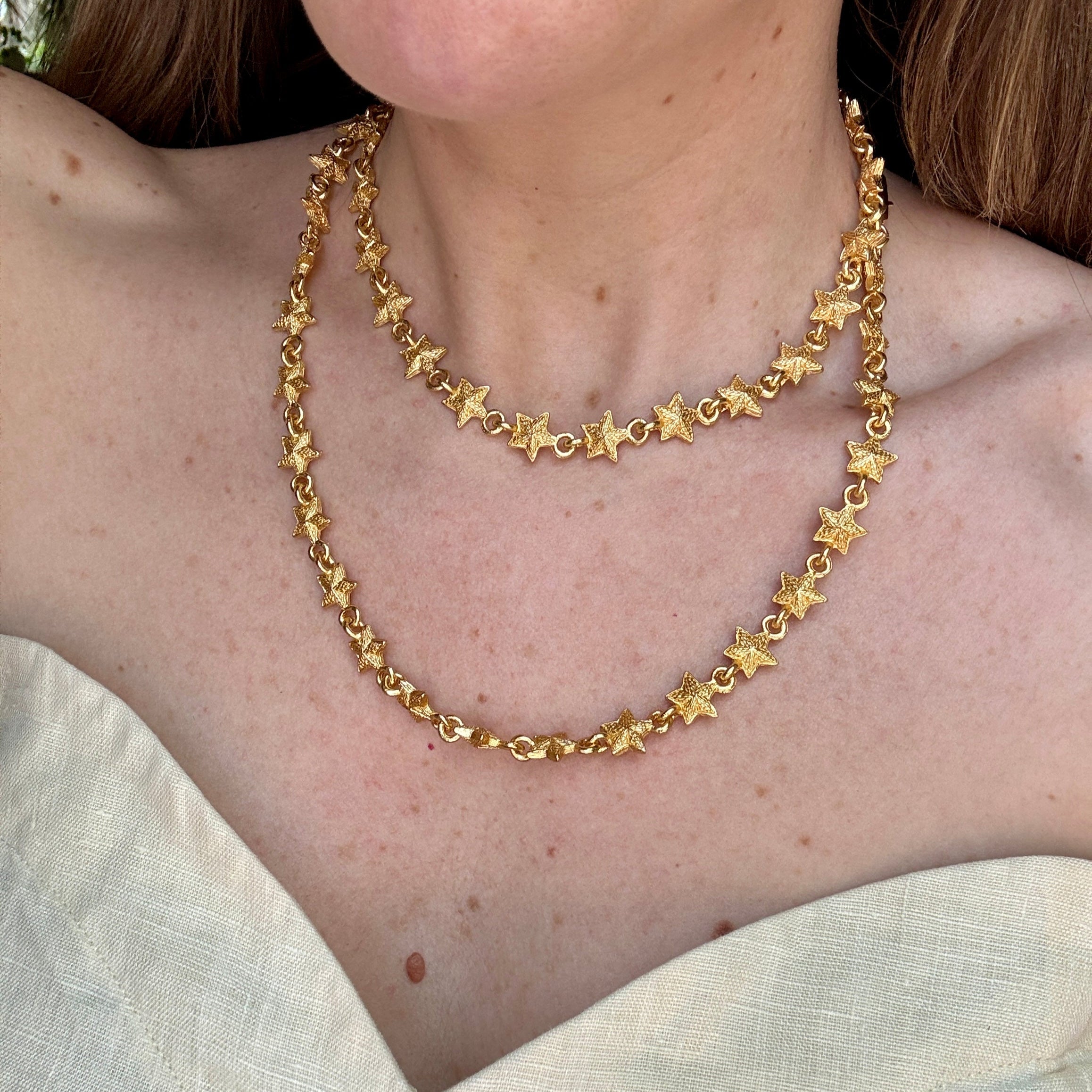 80s Brushed Gold Star Necklace