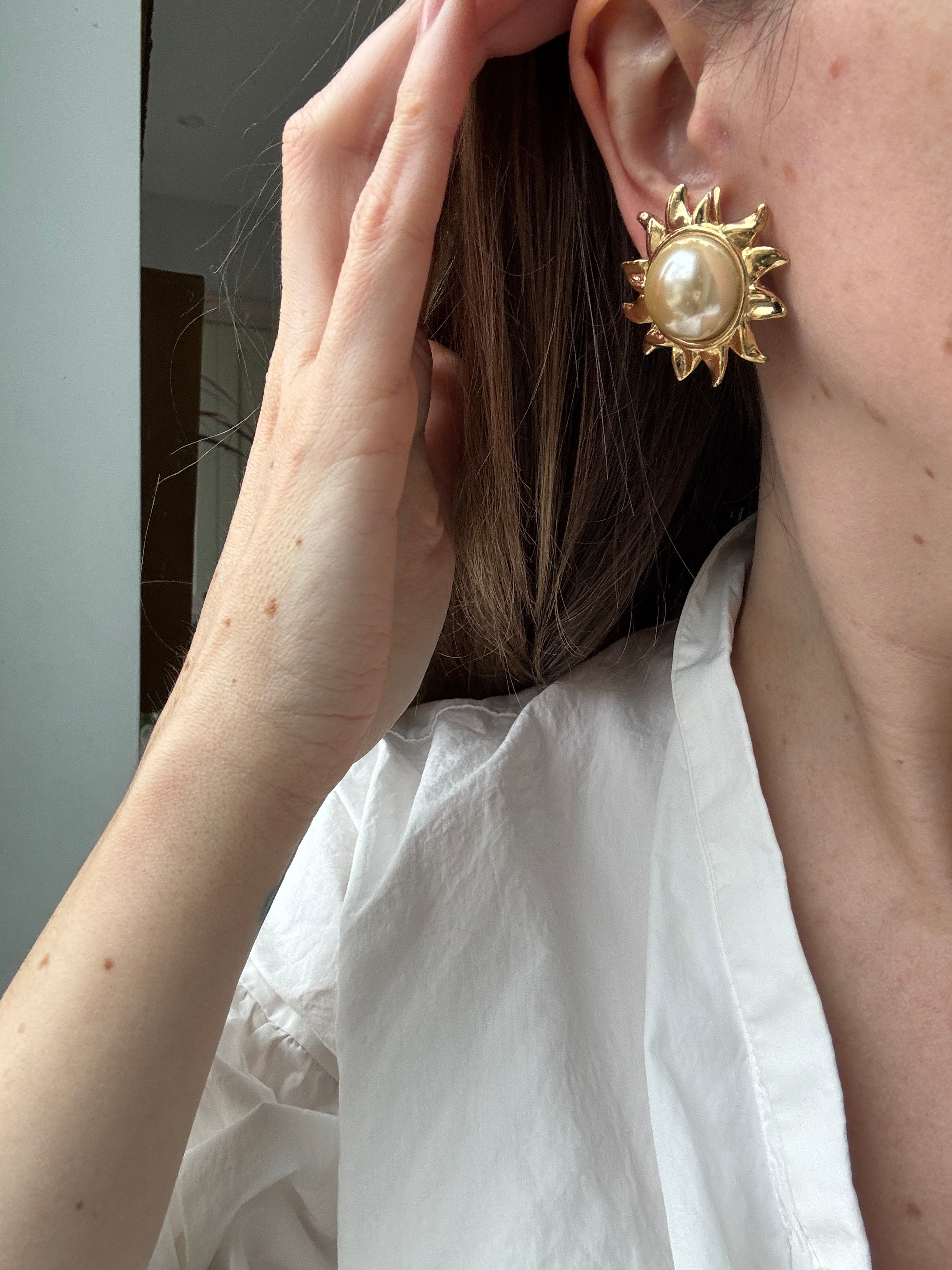 Vintage 90s French Sun Pearl Earrings