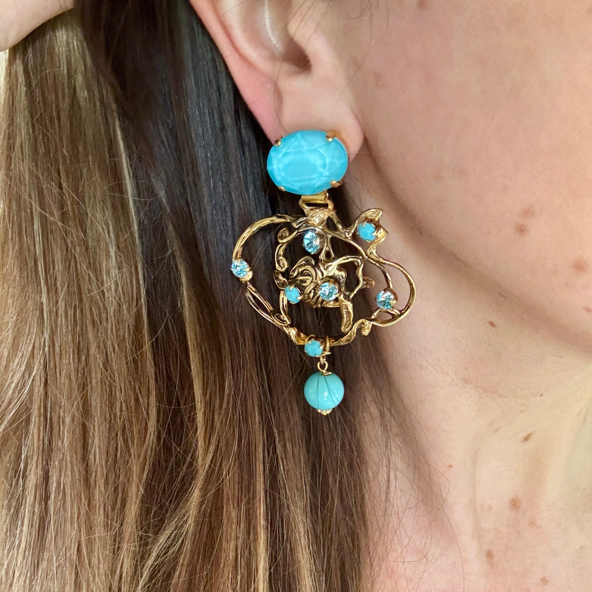 Briar Blue Crystal Earrings