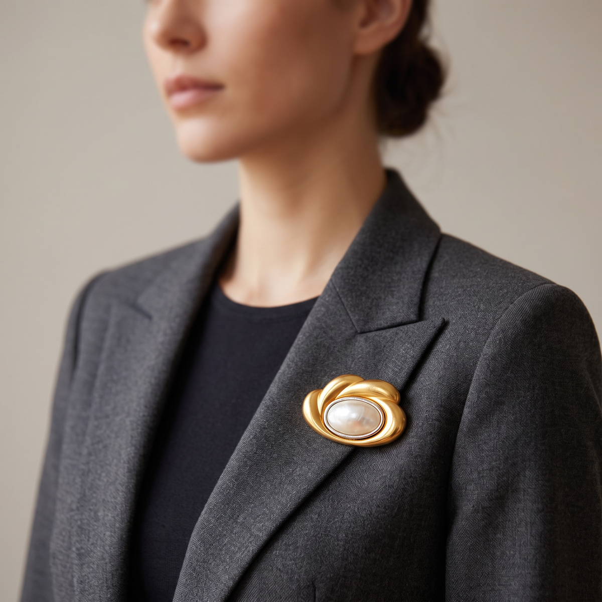 Vintage Pearl Brooch