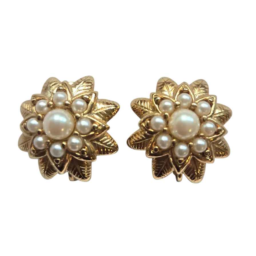 Vintage Gold Faux Pearl Flower Earrings