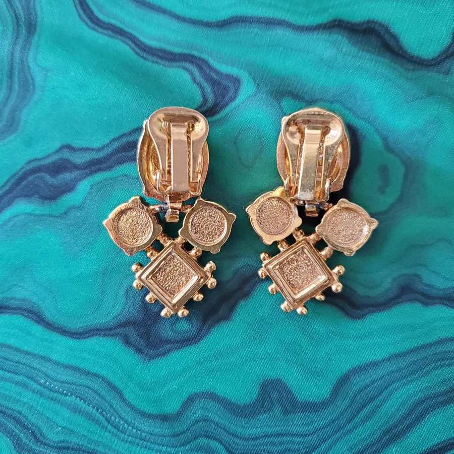 90s Gold-flecked Glass & Pearl Etruscan Clip Earrings