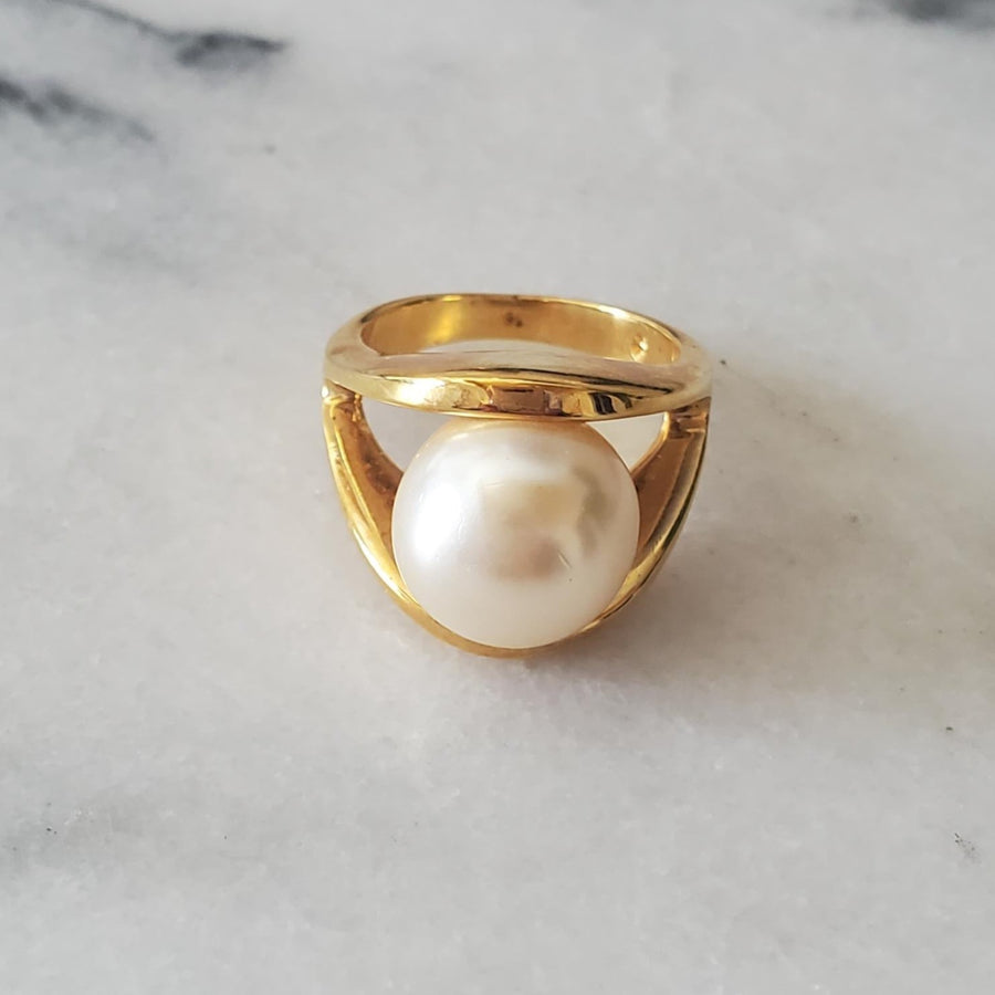 90s Statement Pearl Ring