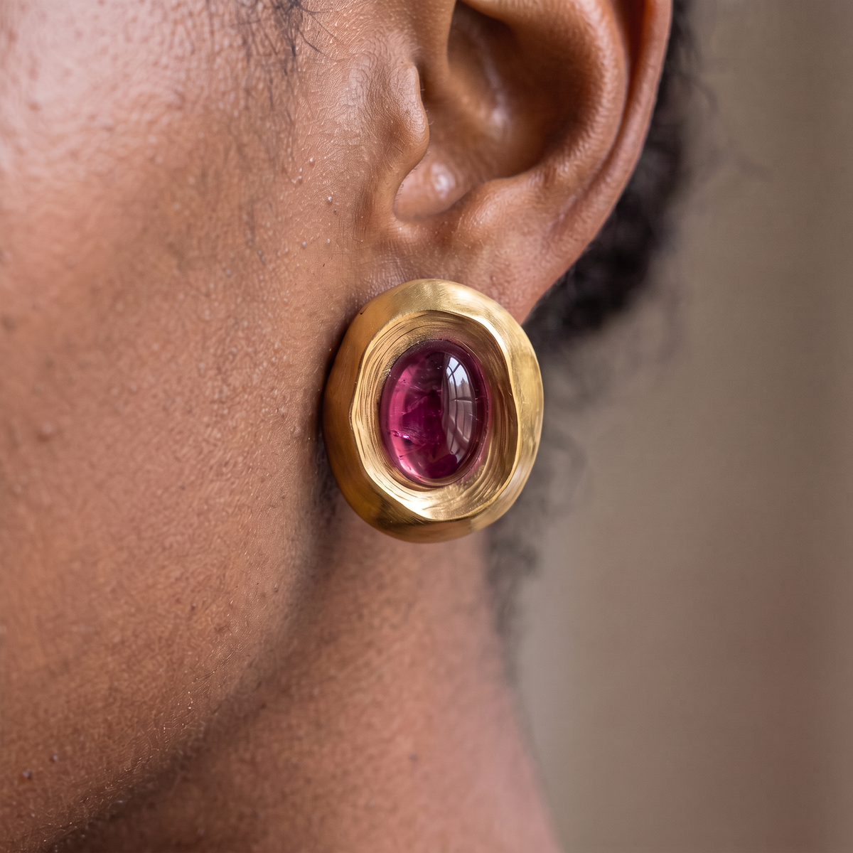 Vintage French Dolce Vita Pink Glass Earrings