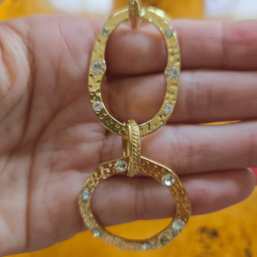 Vintage Hammered Gold-Tone Link Statement Necklace with Crystal Accents