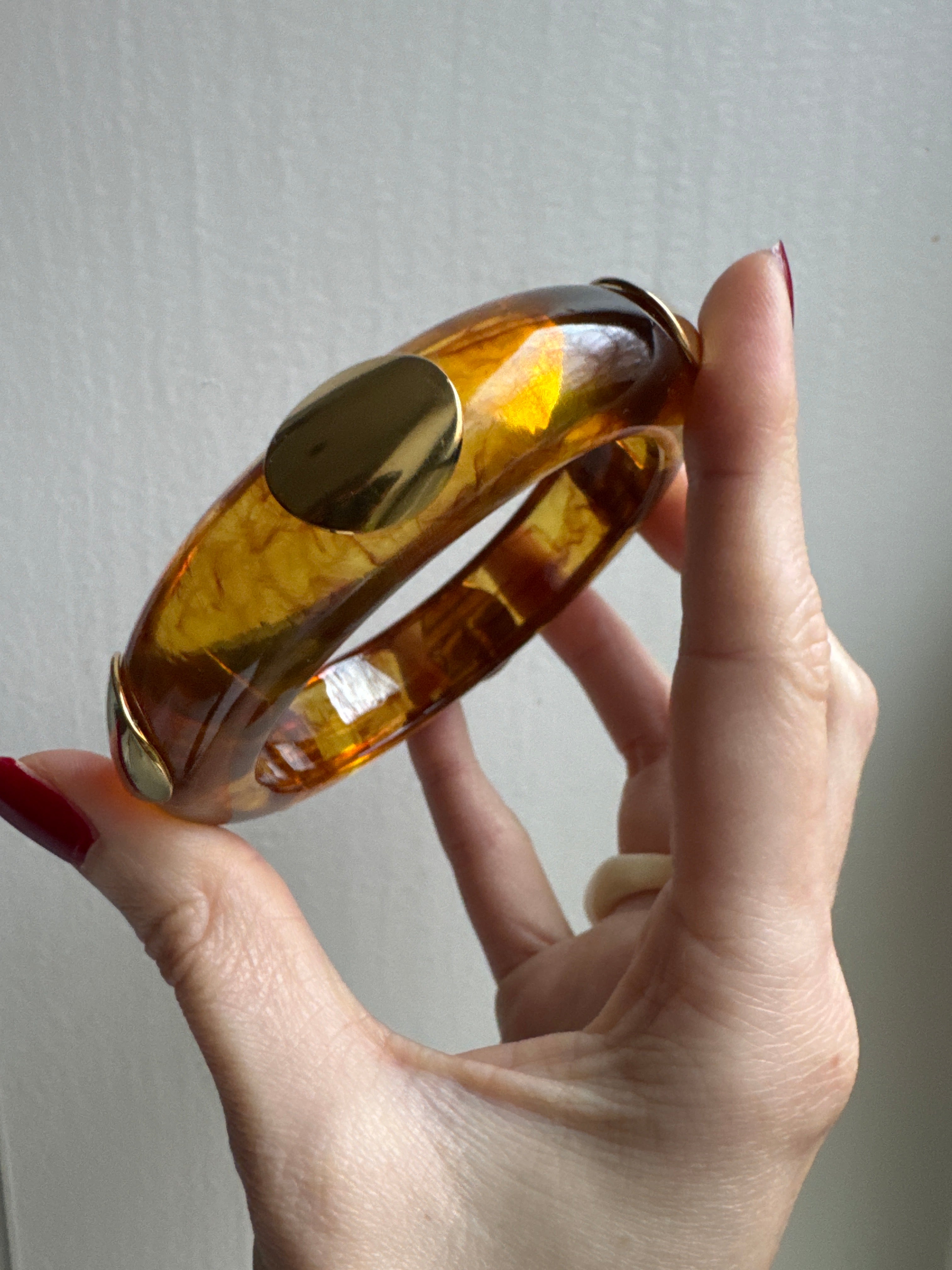 Tortoise or Jade Resin Bangle