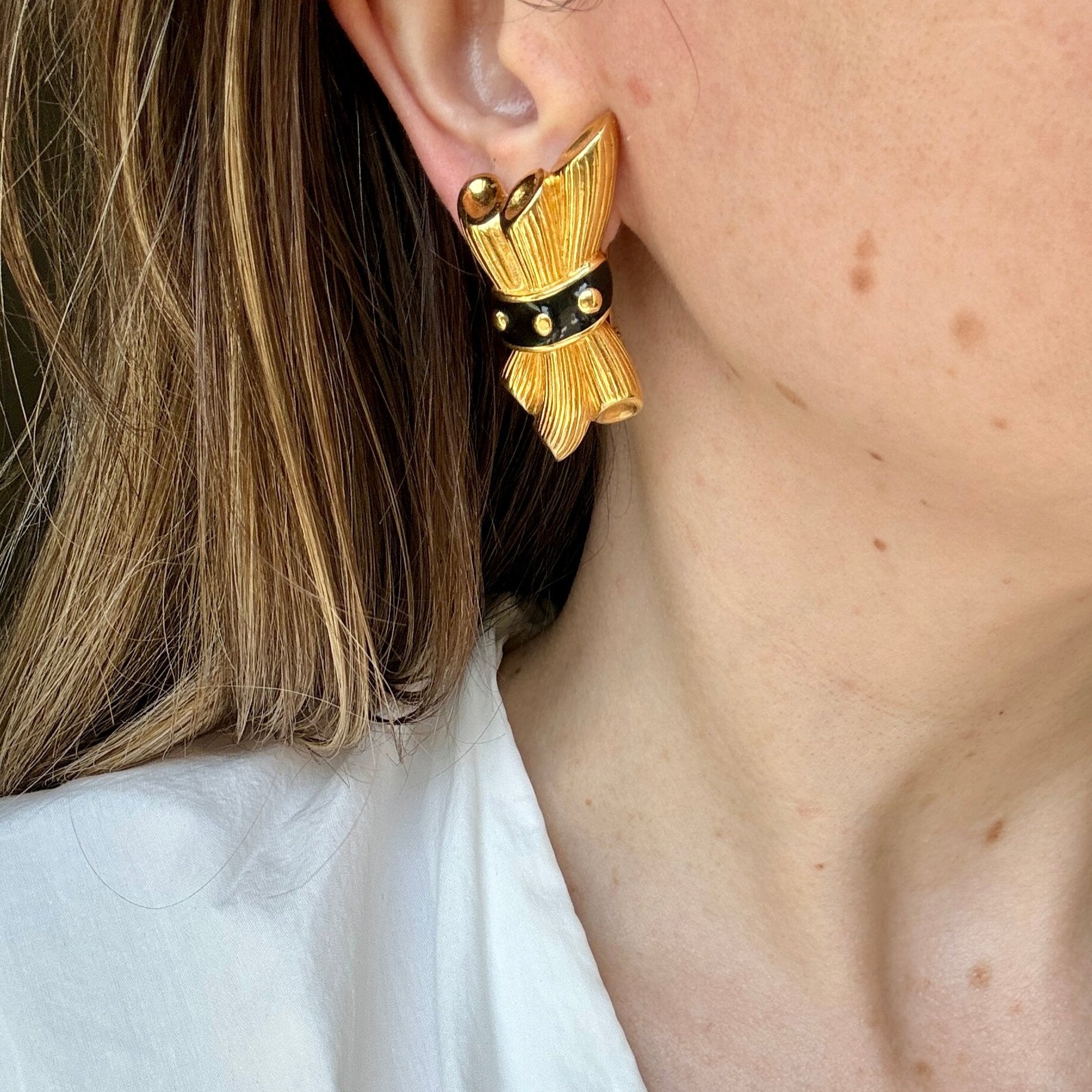 Fendi 1980s Gold Wheat Clip-On Earrings