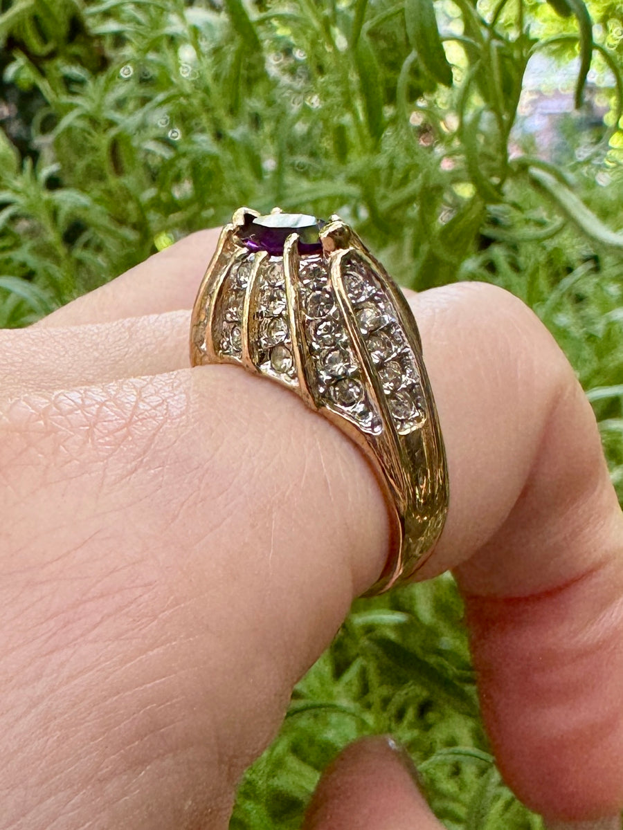 Elegant Purple Crystal & Gold Ring Size 8