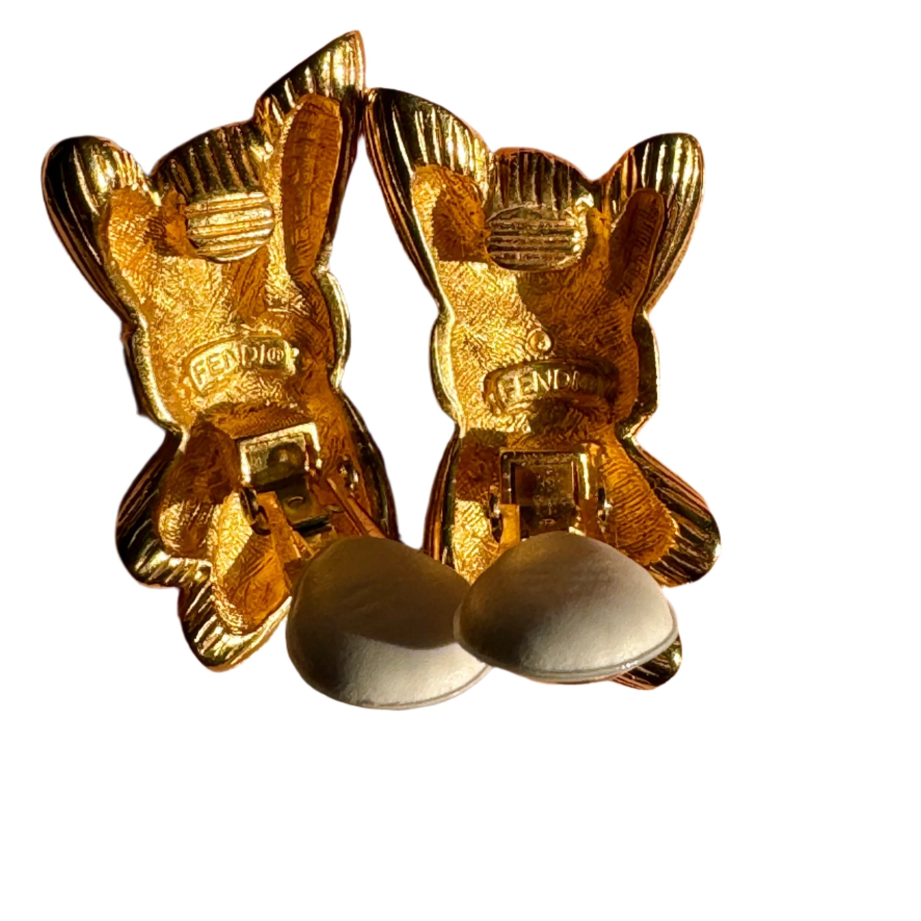 Fendi 1980s Gold Wheat Clip-On Earrings