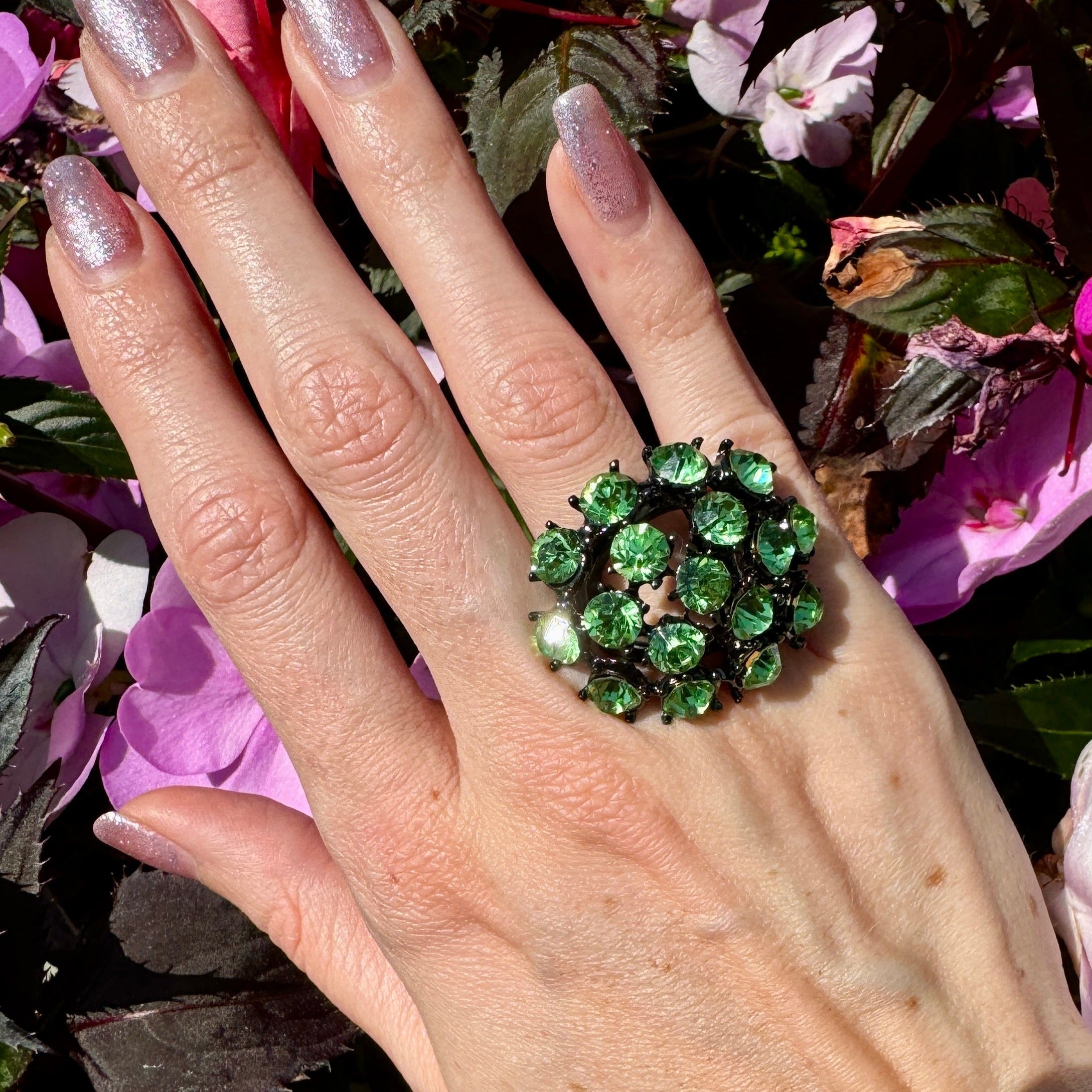 Gorgeous Green Crystal Cocktail Ring Size 6