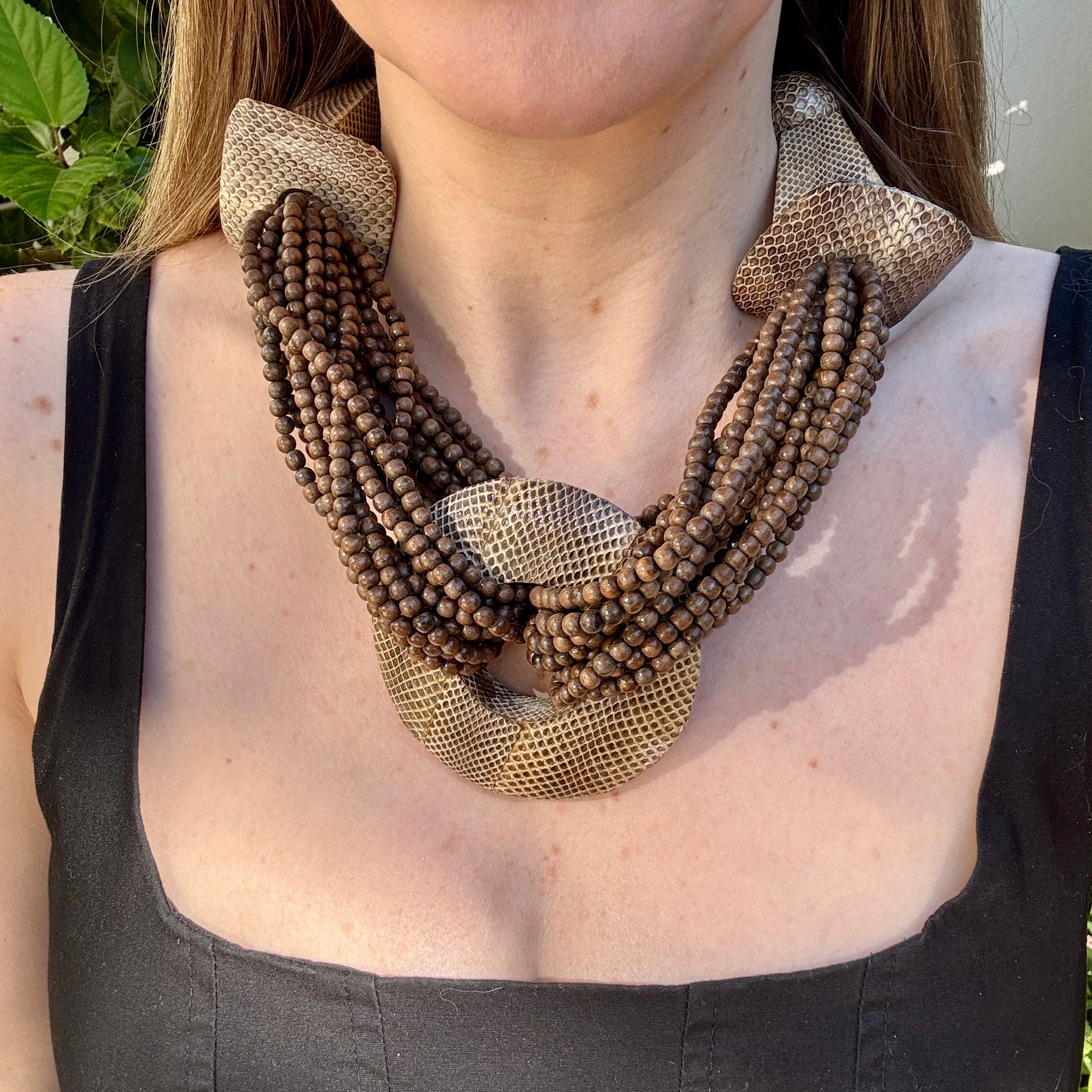 80s Gerda Lyngaard  Monies Snakeskin Wood Beaded Collar Statement Necklace