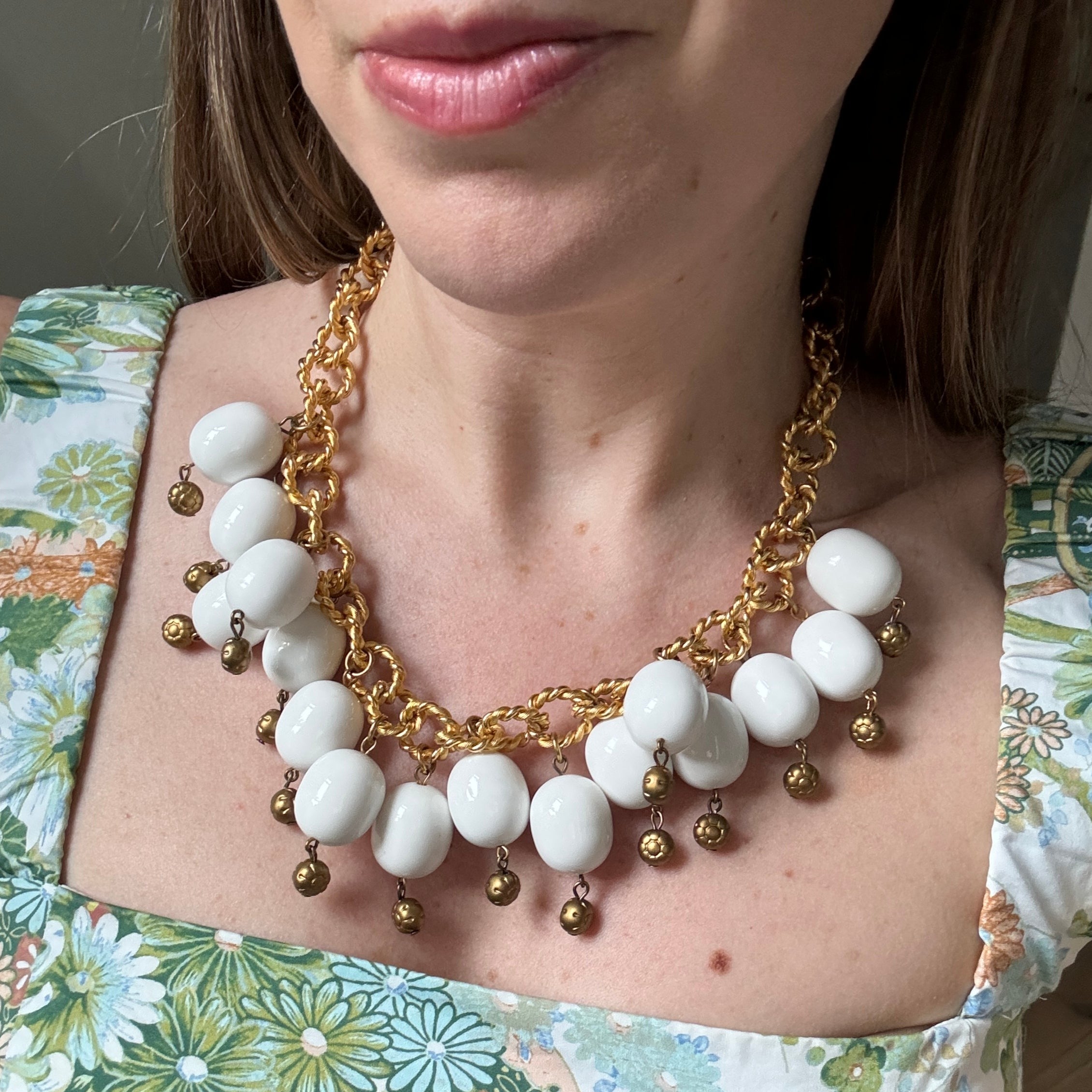 60s Chunky Gold Chain White Bead Statement Necklace