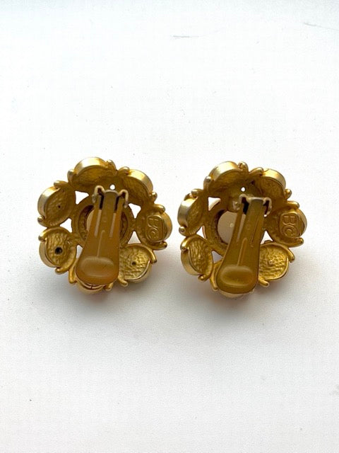 Brushed Gold Pearl Flower Earrings