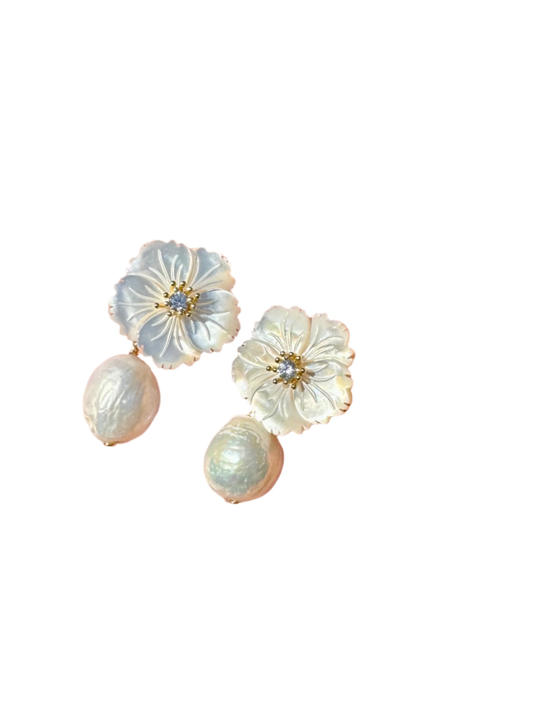 Pearl Drop Flower Drop Earrings