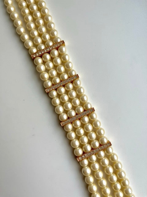 Elegant 90s Multi Row Pearl Choker Necklace