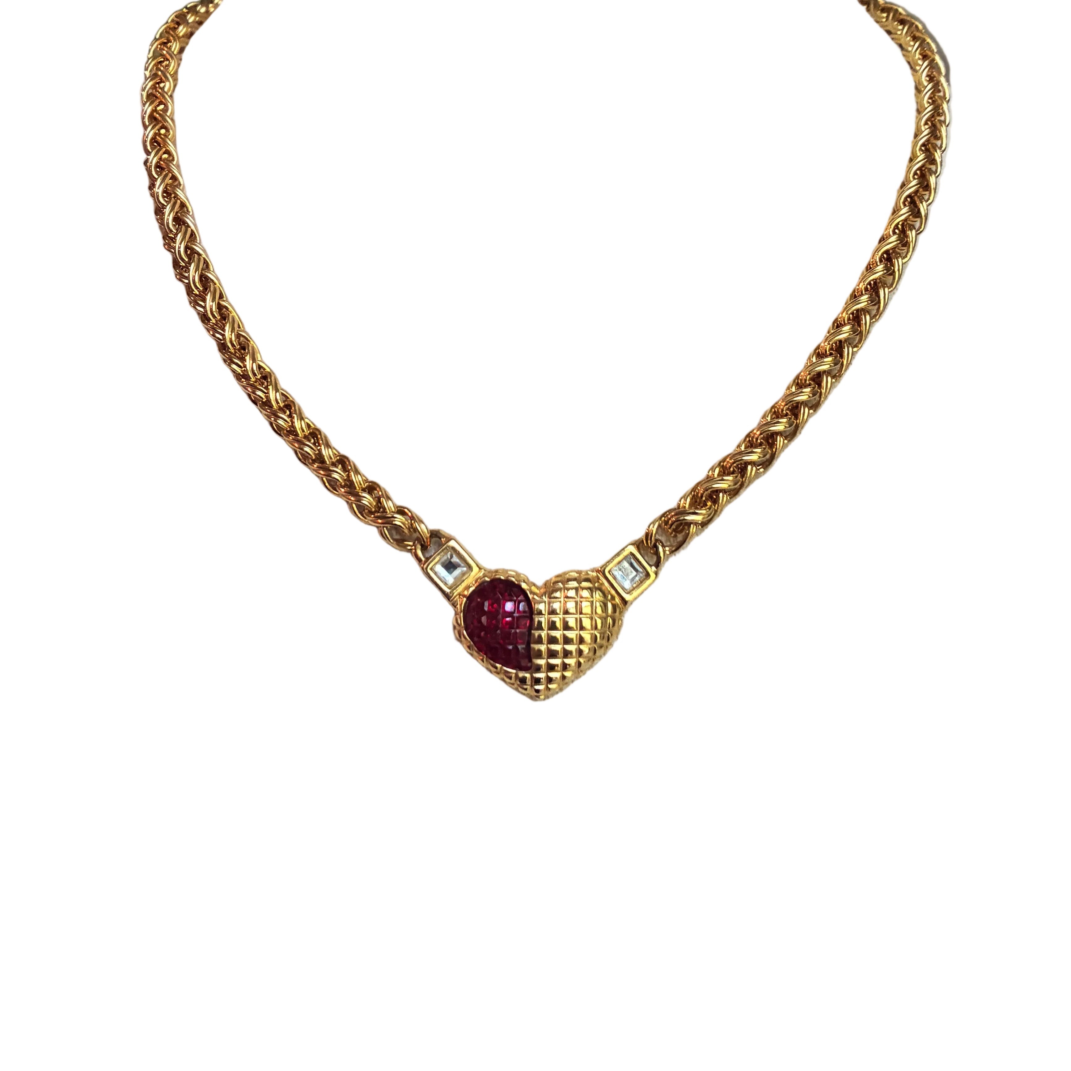 Vintage 90s Italian Quilted Red Glass Heart Necklace