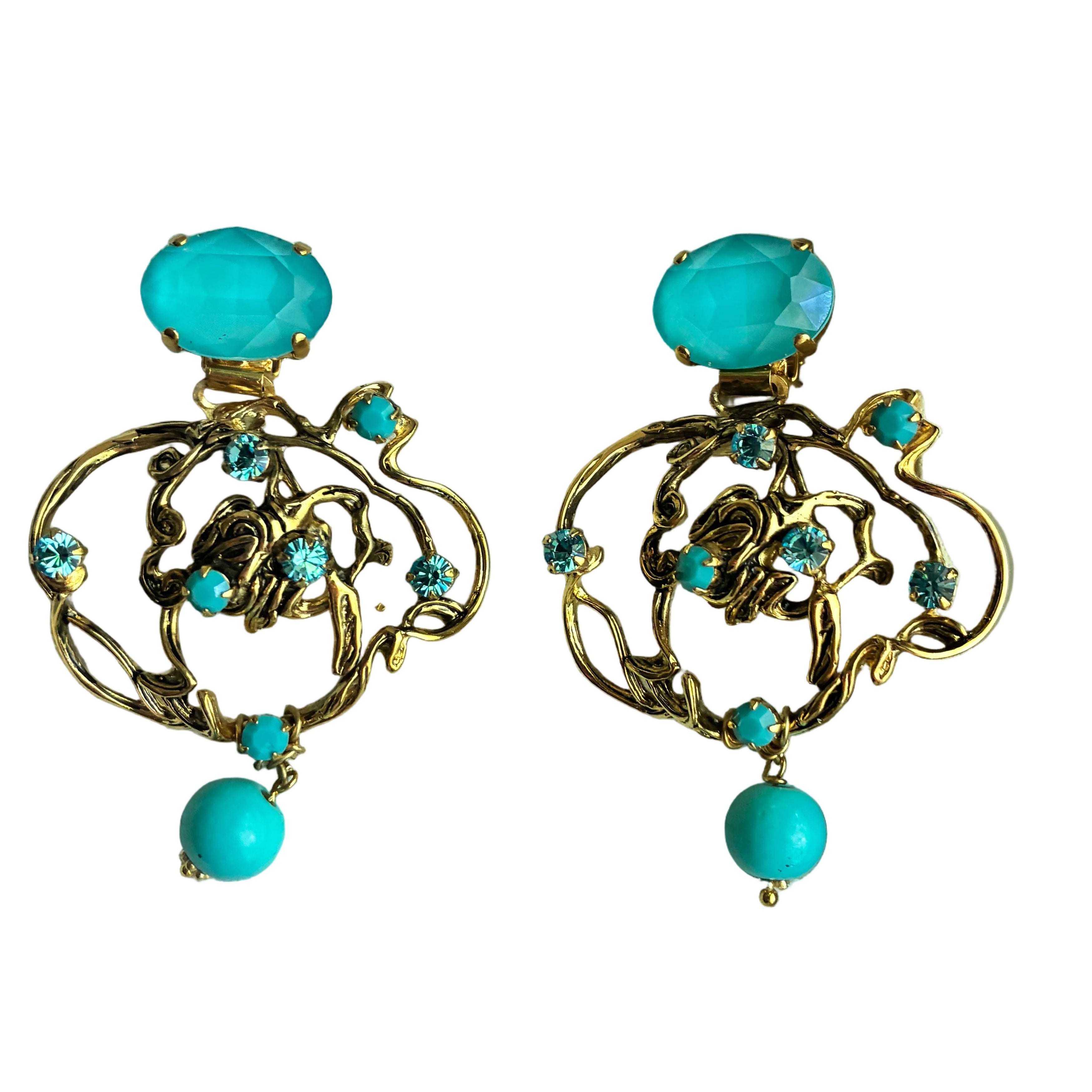Briar Blue Crystal Earrings