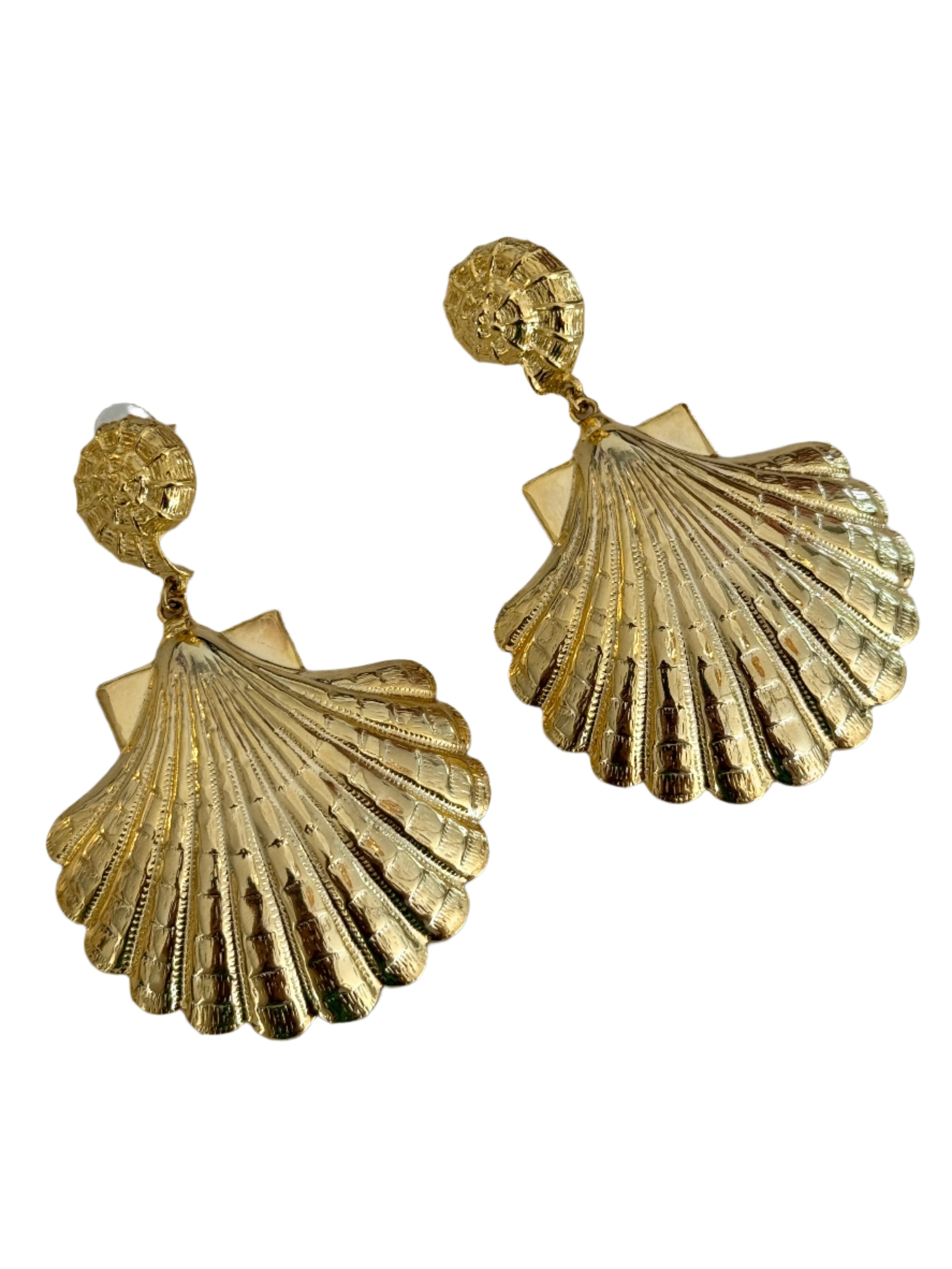 24K Gold Plate Sea Shell Earrings