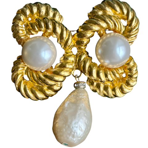 90s Braided Gold Glass Pearl Brooch