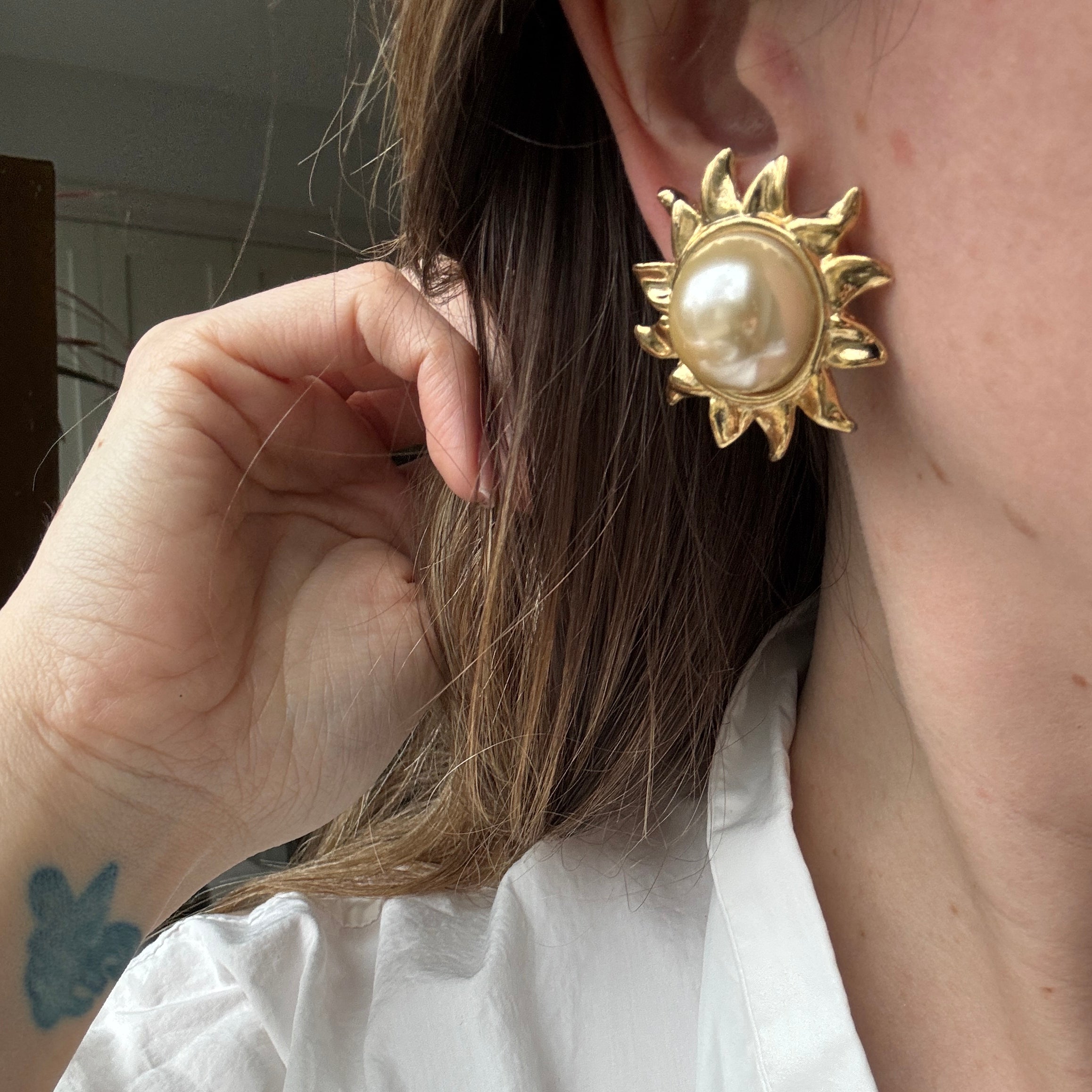 Vintage 90s French Sun Pearl Earrings
