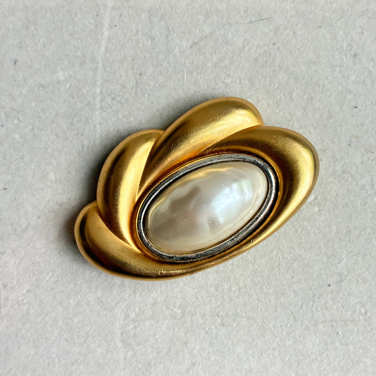 Vintage Pearl Brooch
