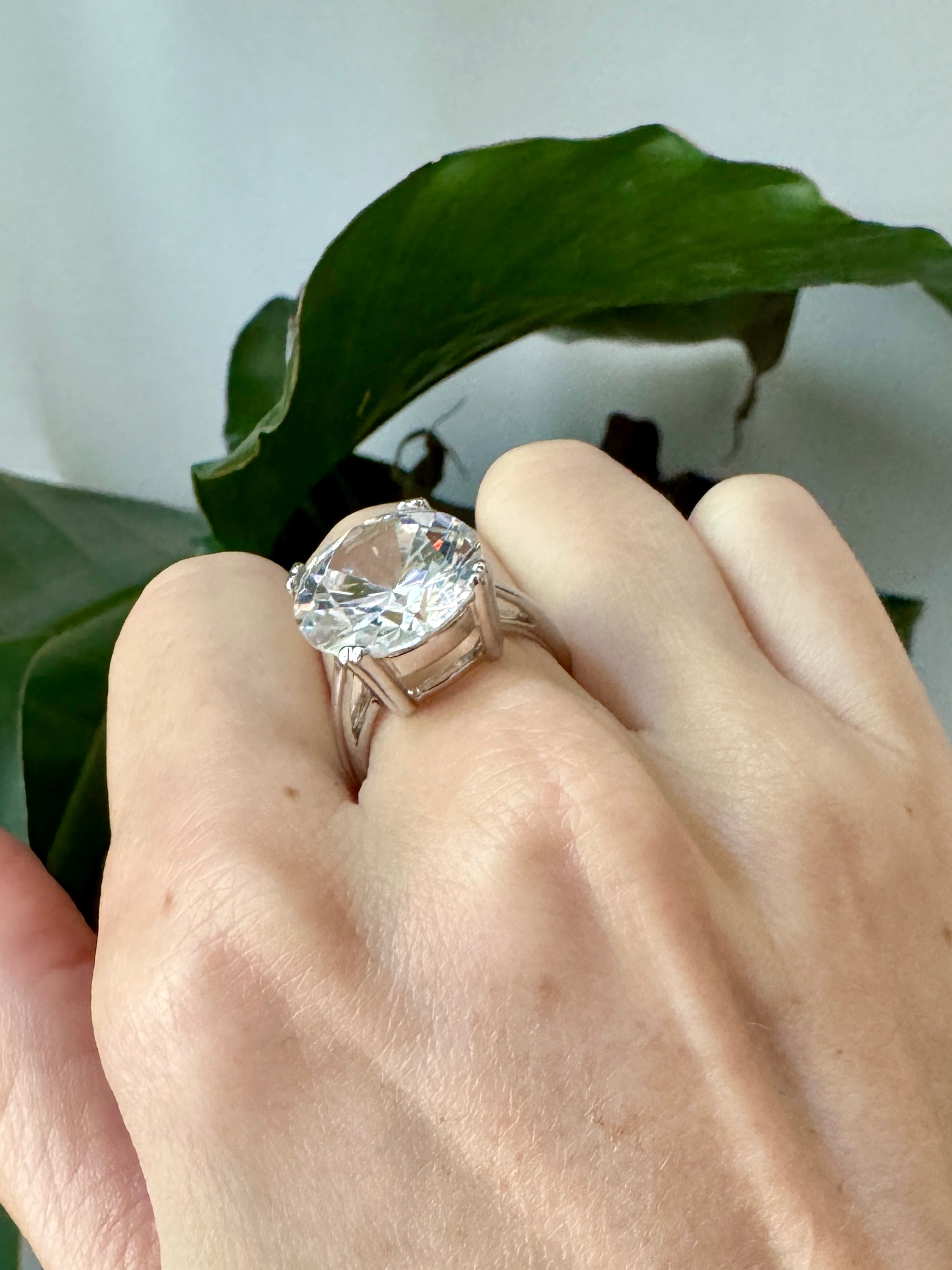 90s Sterling Silver Round Crystal Ring Size 8