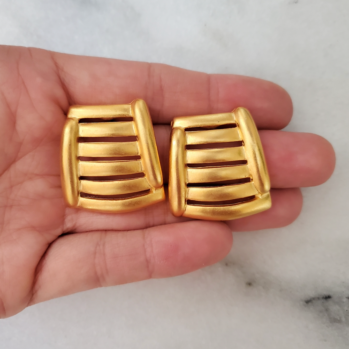 Versatile Gold 90s Post Earrings