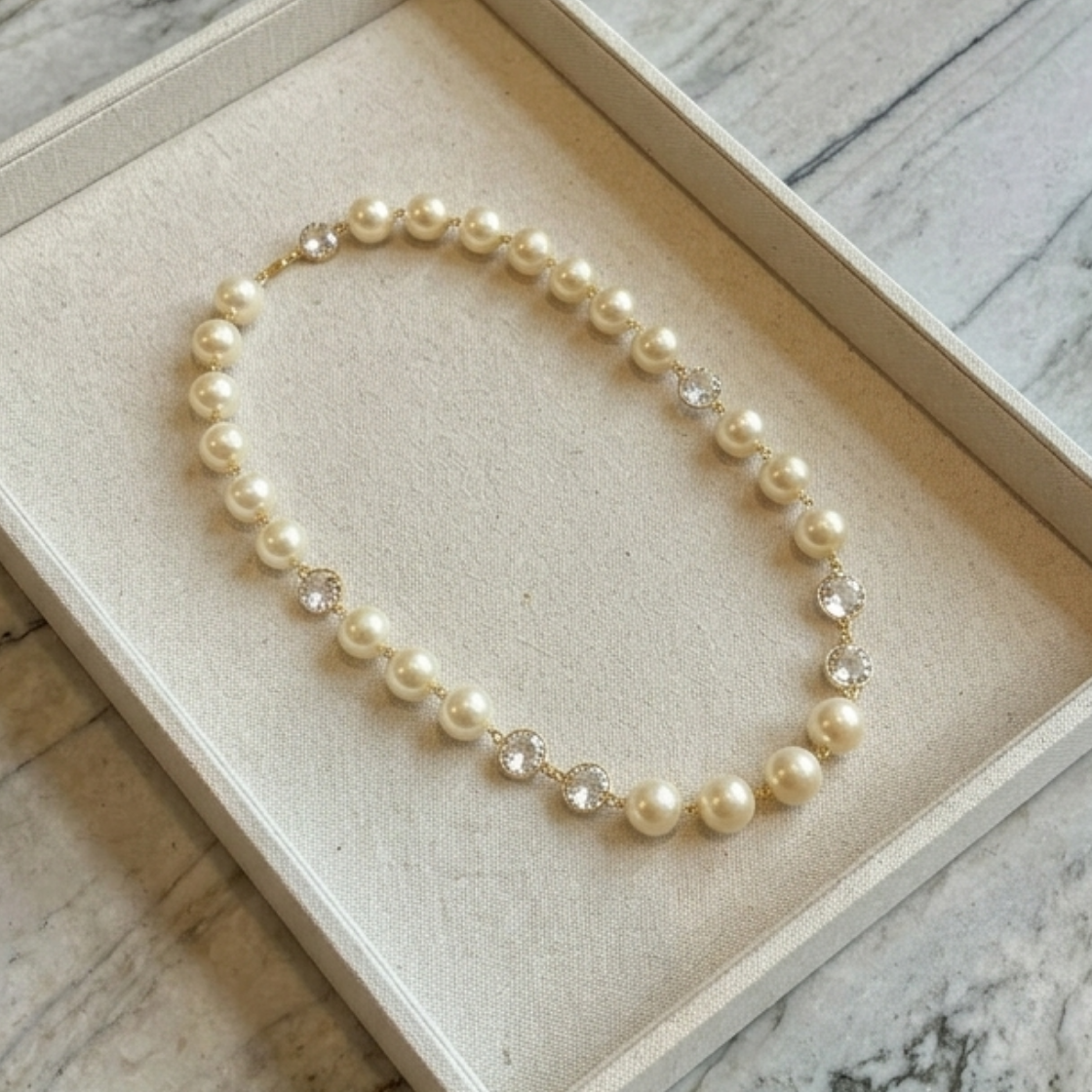90s Vintage Bijoux Givenchy Pearl Necklace