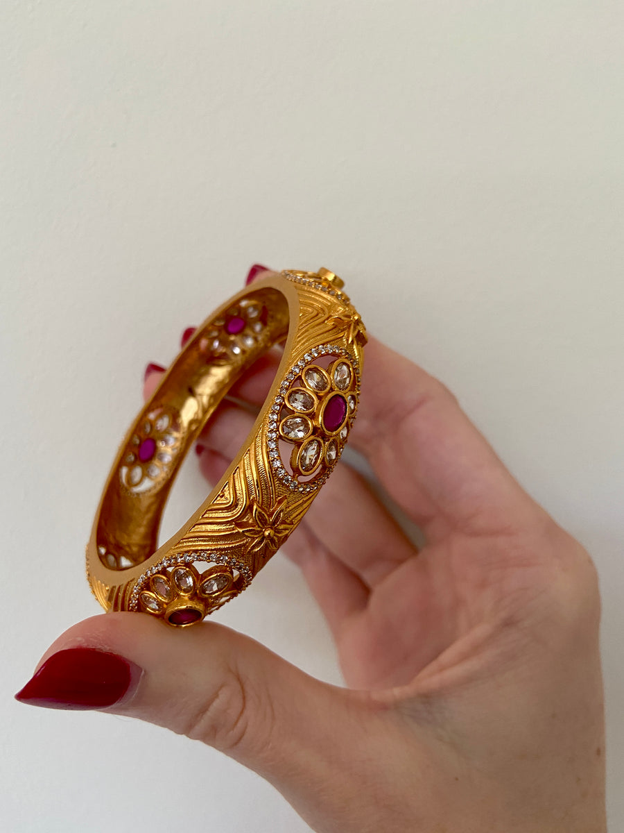 Delicate Gold Mogul Red Jewel Bangle Bracelet