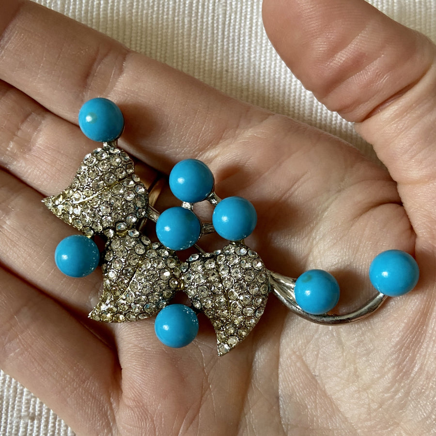 1960s Turquoise Berry & Diamond Crystal Leaves Brooch Pin