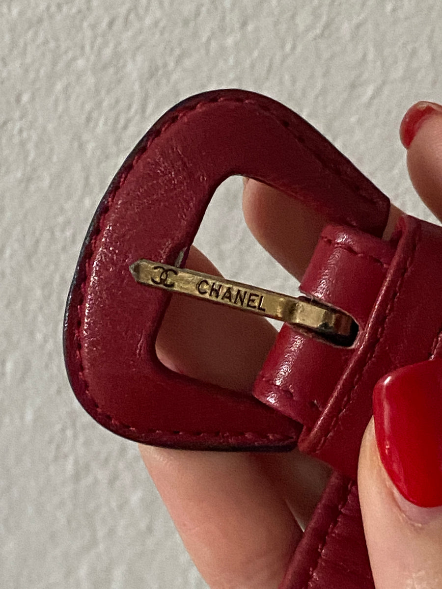 90s Chanel CC Logo Red Leather Chain Belt